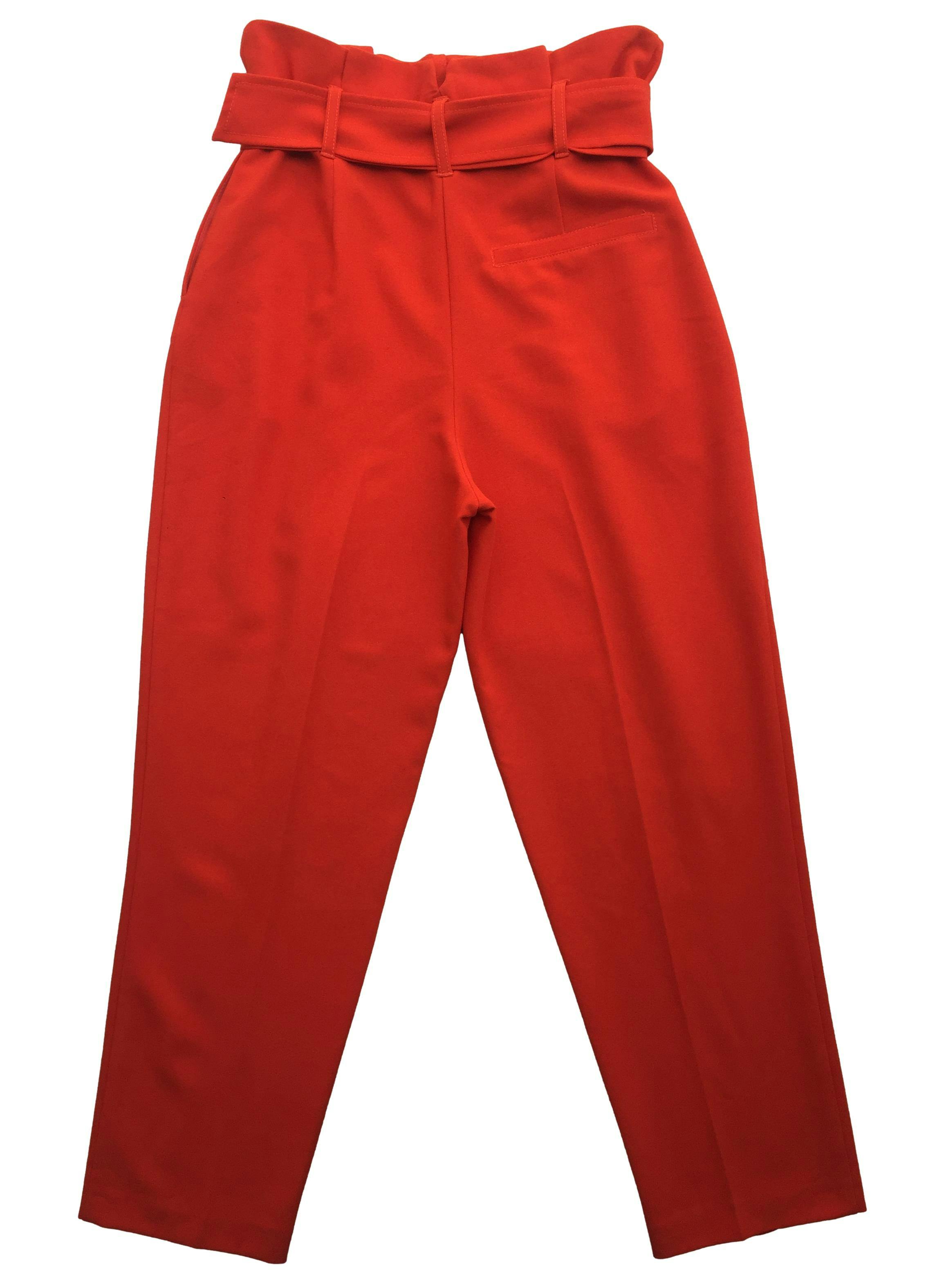 Pantalón Topshop naranja paper bag con cinturón, bolsillos laterales. Cintura 70cm Tiro 36cm Largo 95cm