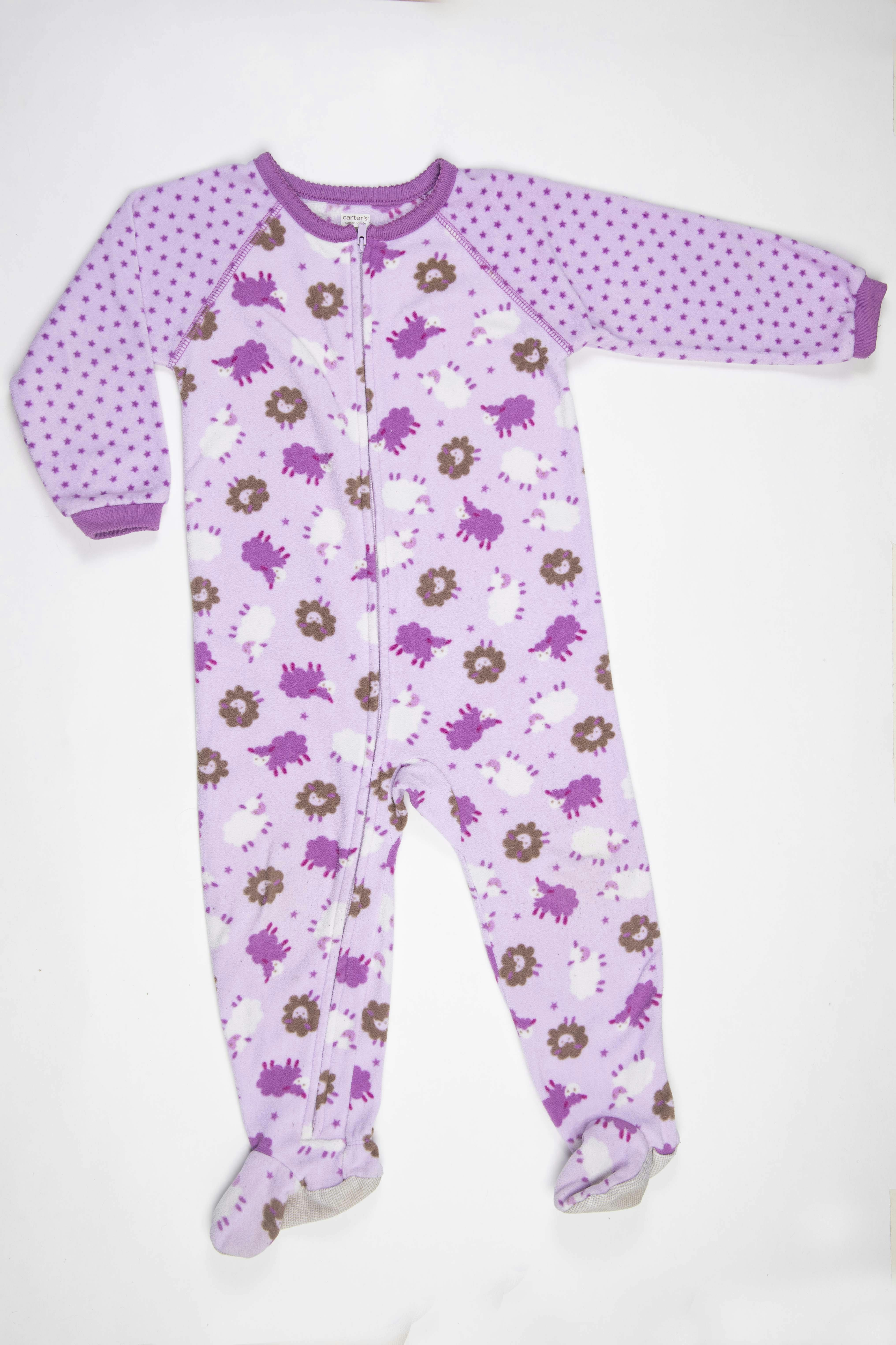 Pijama lila con ovejitas de polar, suela antideslizante - Carter's