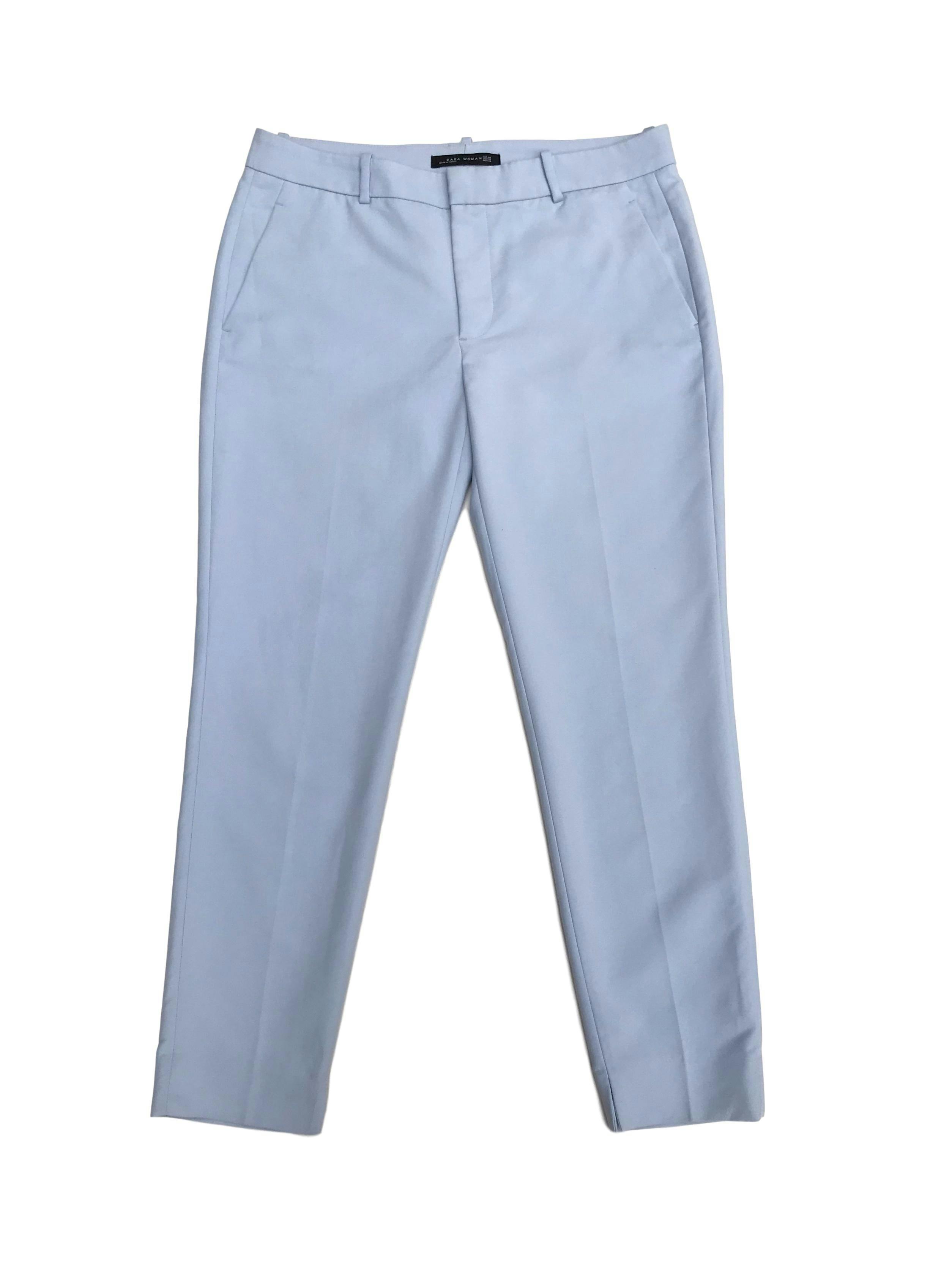 Pantalón Zara baby blue con bolsillos delanteros. Pretina 86cm Cadera 106cm. Precio original S/ 160