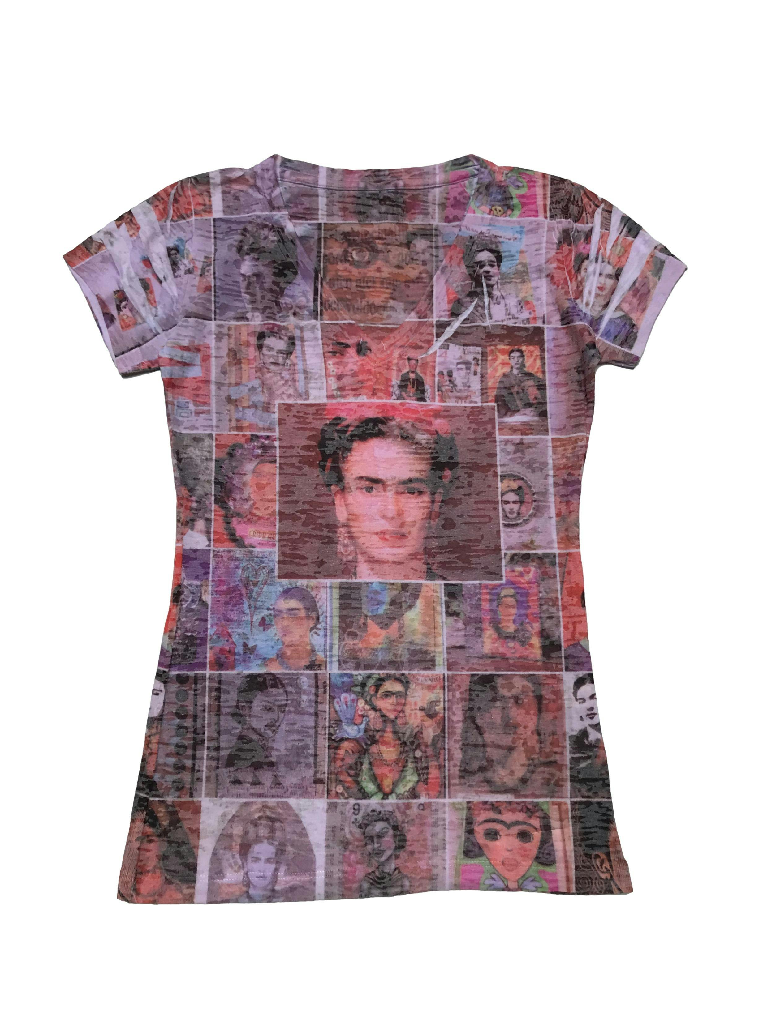 Polo mosaico Frida Kahlo, mezcla de algodón, cuello en V. Busto 85cm sin estirar Largo 60cm.