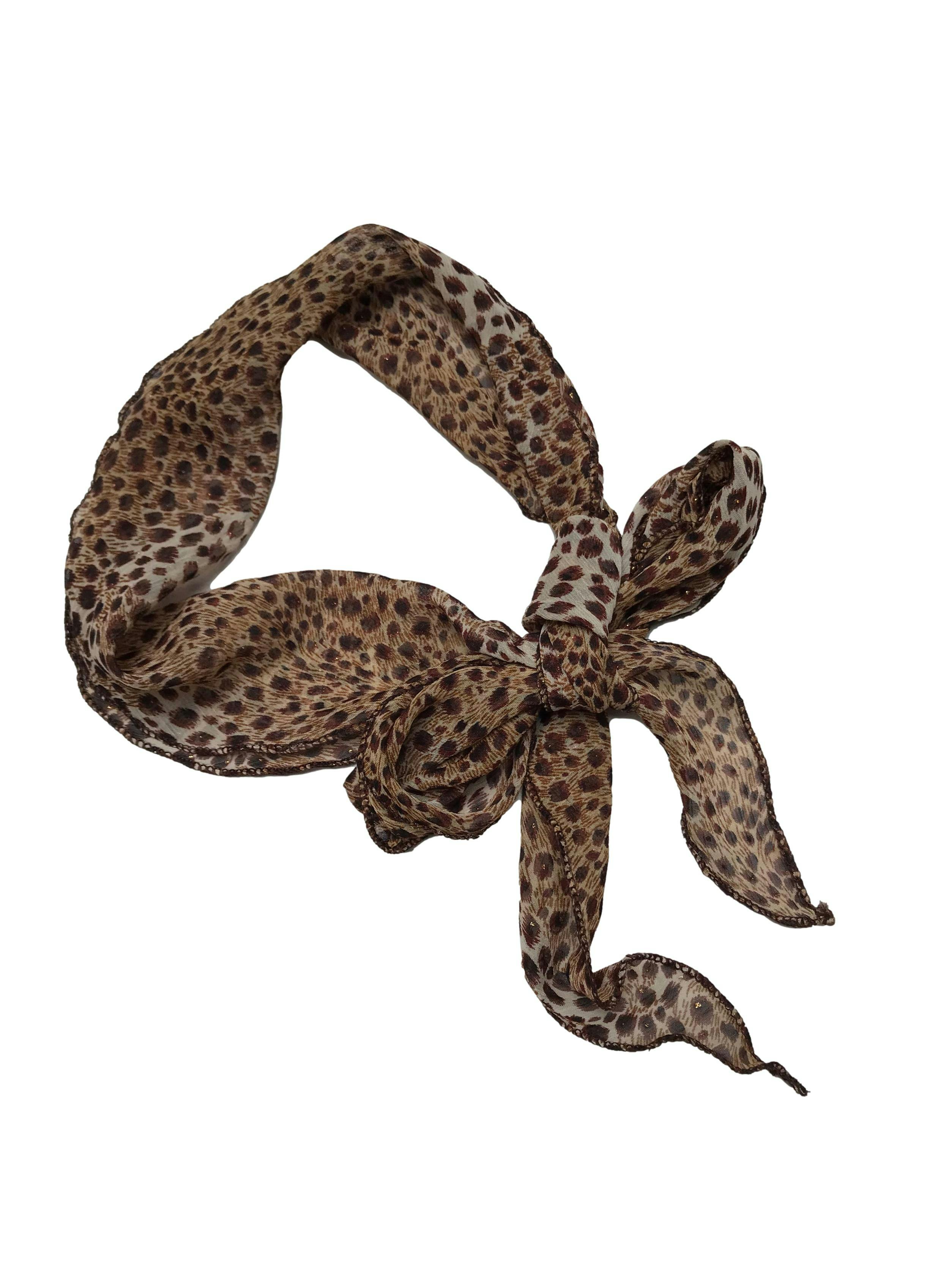 Pañuelo de gasa animal print, delgado para amarrar en el cuello. Medidas 15x140cm