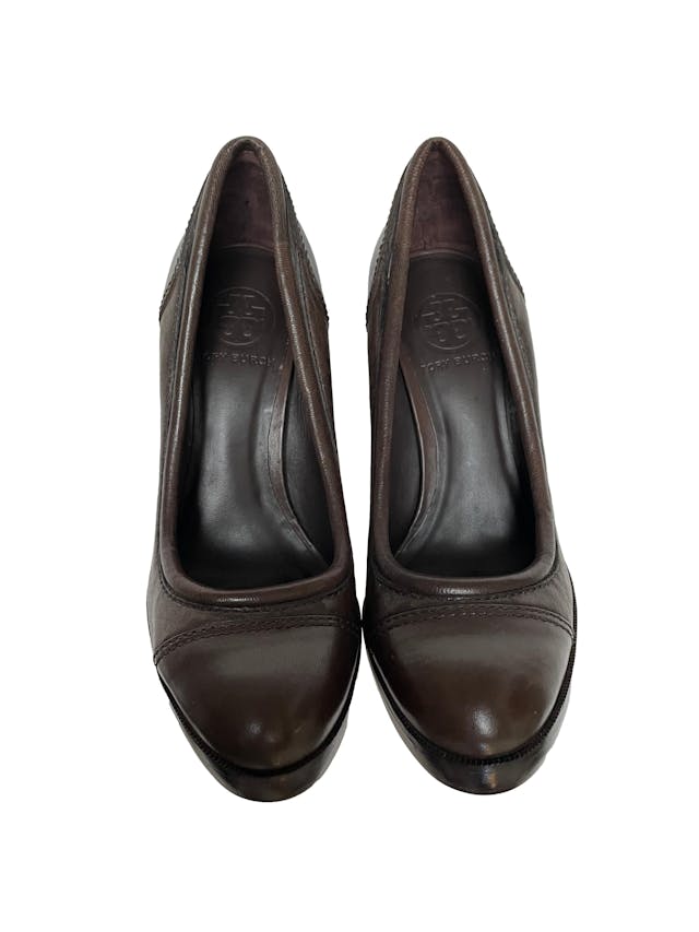 Zapatos Tory Burch 100% cuero marrón, taco 12 plataforma 2cm. Estado 9/10. Precio original $250 foto 2