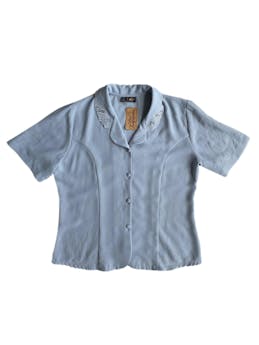 Blusa vintage de crepé ploma con cuello bordado y botones delanteros. Busto 105cm Largo 58cm