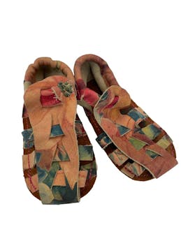 Sandalias de cueron hechas a mano Fabiano Moccs. Precio original S/ 150