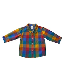 Camisa H&M a cuadros de colores, tela 100% algodón con botones y un bolsillo.