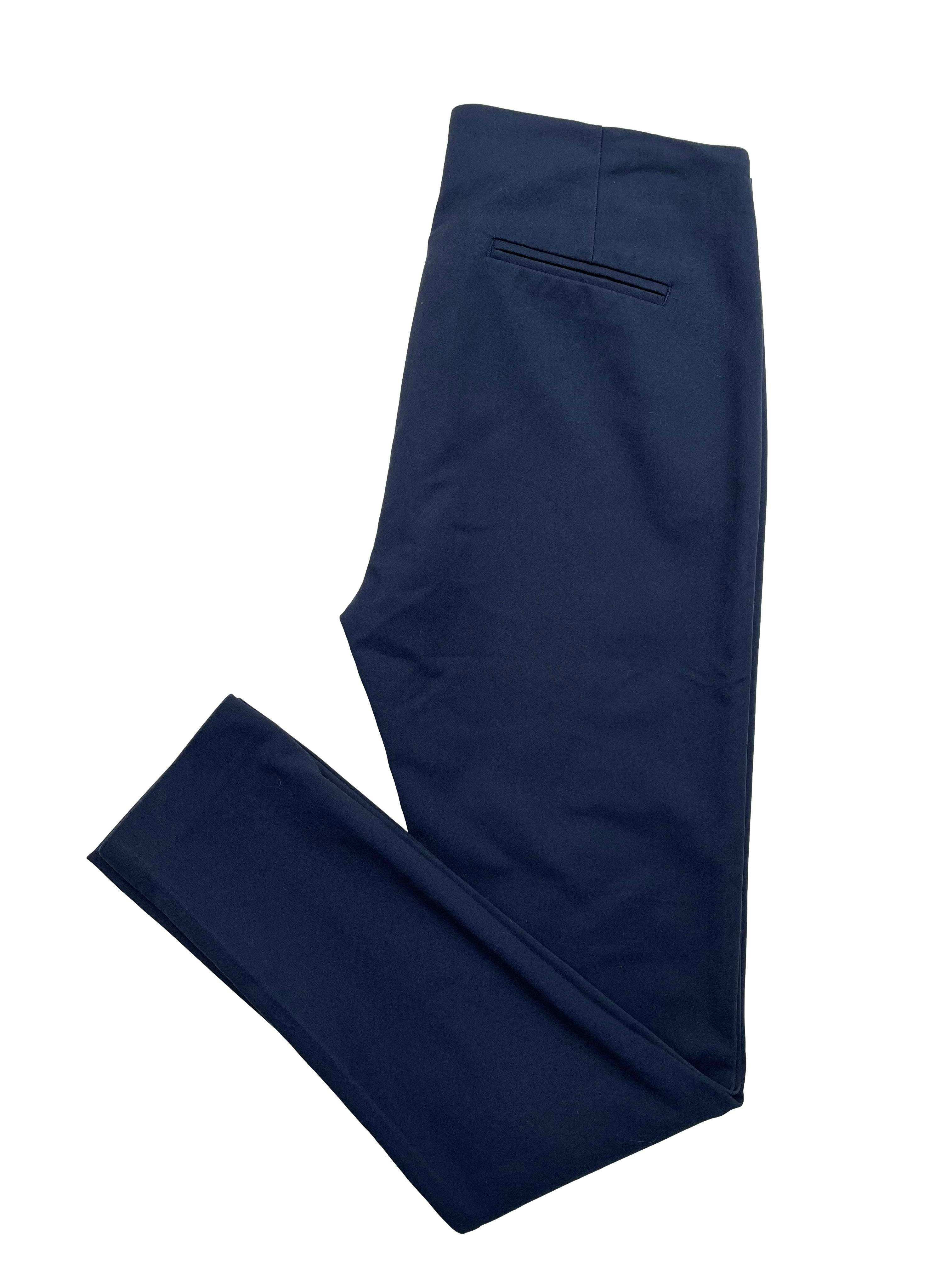 Pantalón slim fit Topitop azul marino con aplicación de cierres y falsos bolsillos posteriores. Cintura 76cm, Largo 97cm.