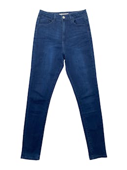 Skinny jean Forever21 azul focalizado 5 bolsillos. Cintura 66cm Tiro 30cm Largo 100cm