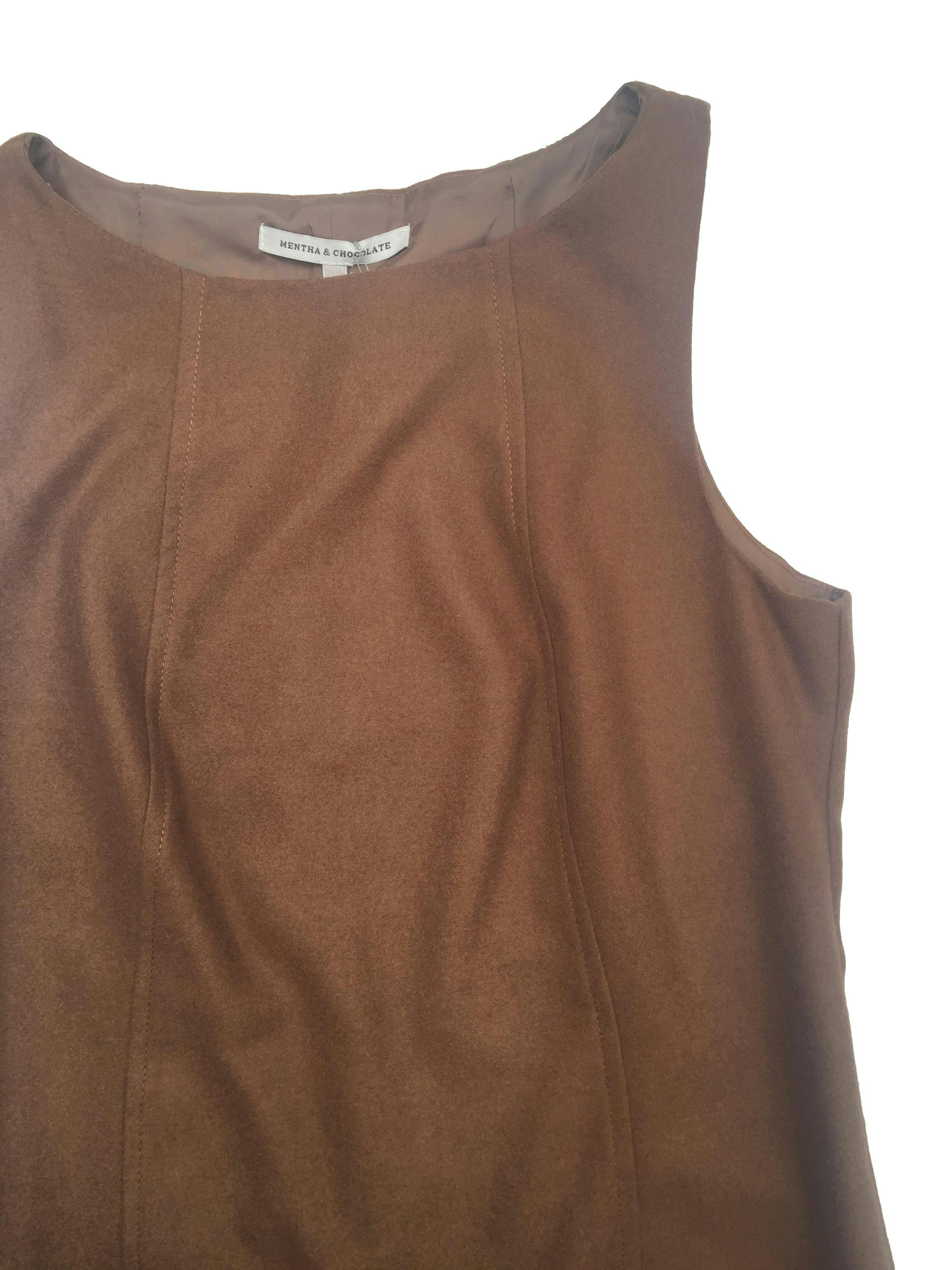 Vestido Mentha & Chocolate de lanilla marrón y color block negro, forrado. Nuevo con etiqueta, precio original S/169. Busto 94cm, Largo 87cm.