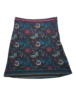 Falda knit Tatienne ploma con estampado floral y bordado en pretina, cierre lateral invisible. Nuevo con etiqueta. Cintura 82cm, Largo 60cm.