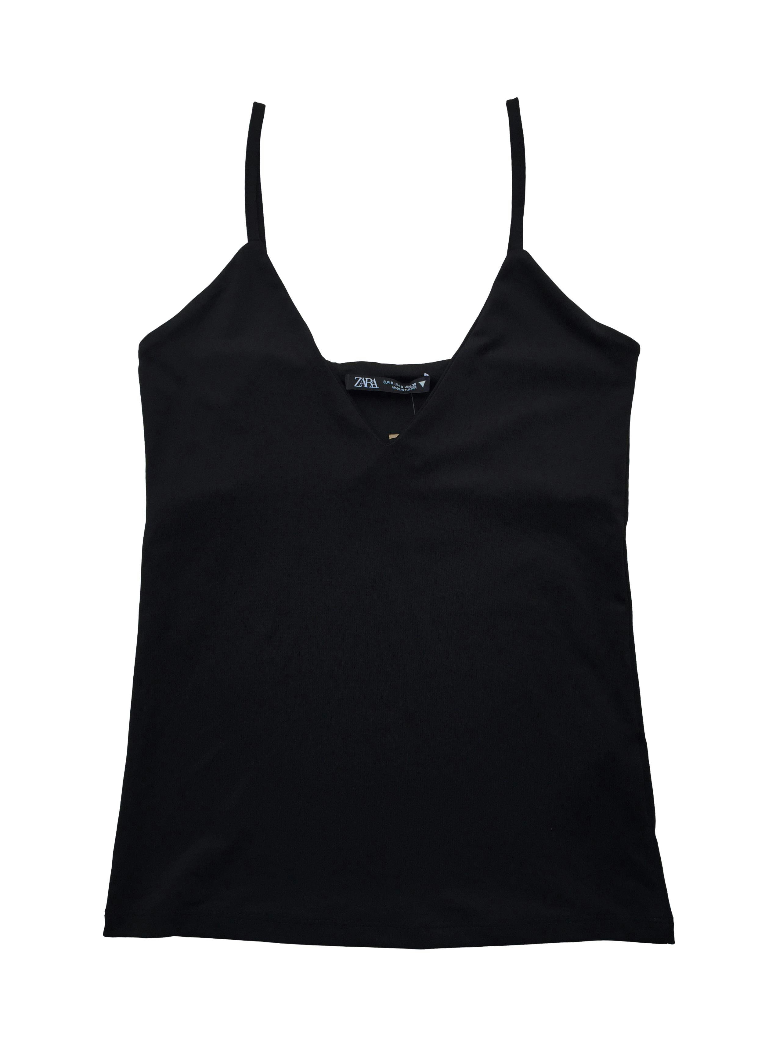 Bividi Zara negro, corte en V, ligeramente stretch. Busto: 72cm, Largo: 55cm