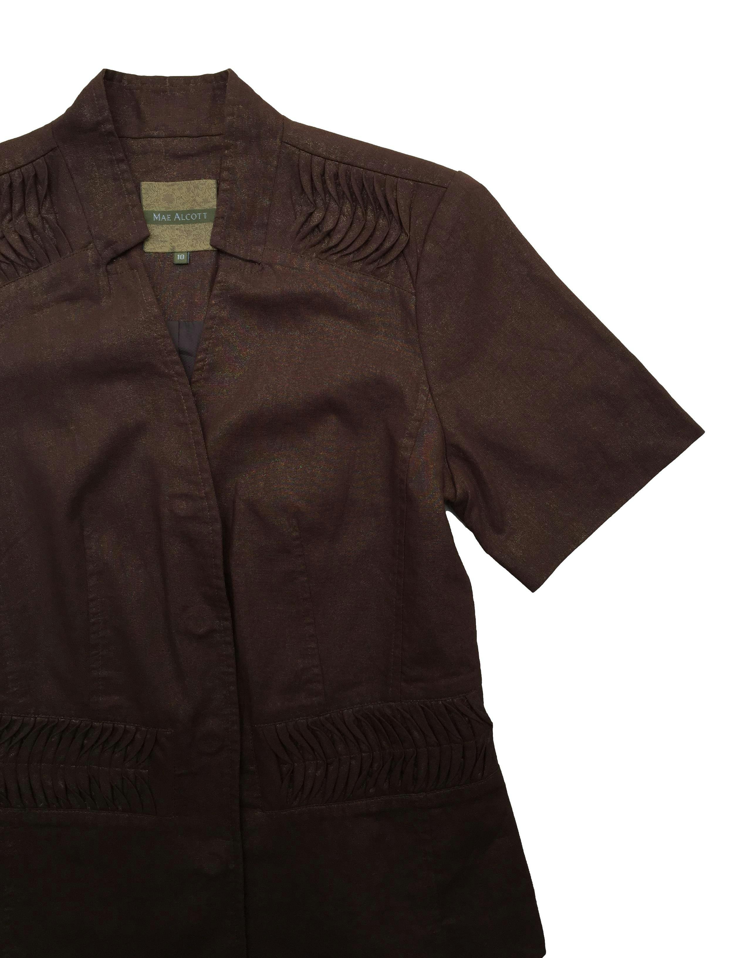 Blazer Mae Alcott 55%lino marrón con hilos metálicos, forro, hombreras, costuras drapeadas y broches. Busto 100cm, Largo 60cm.