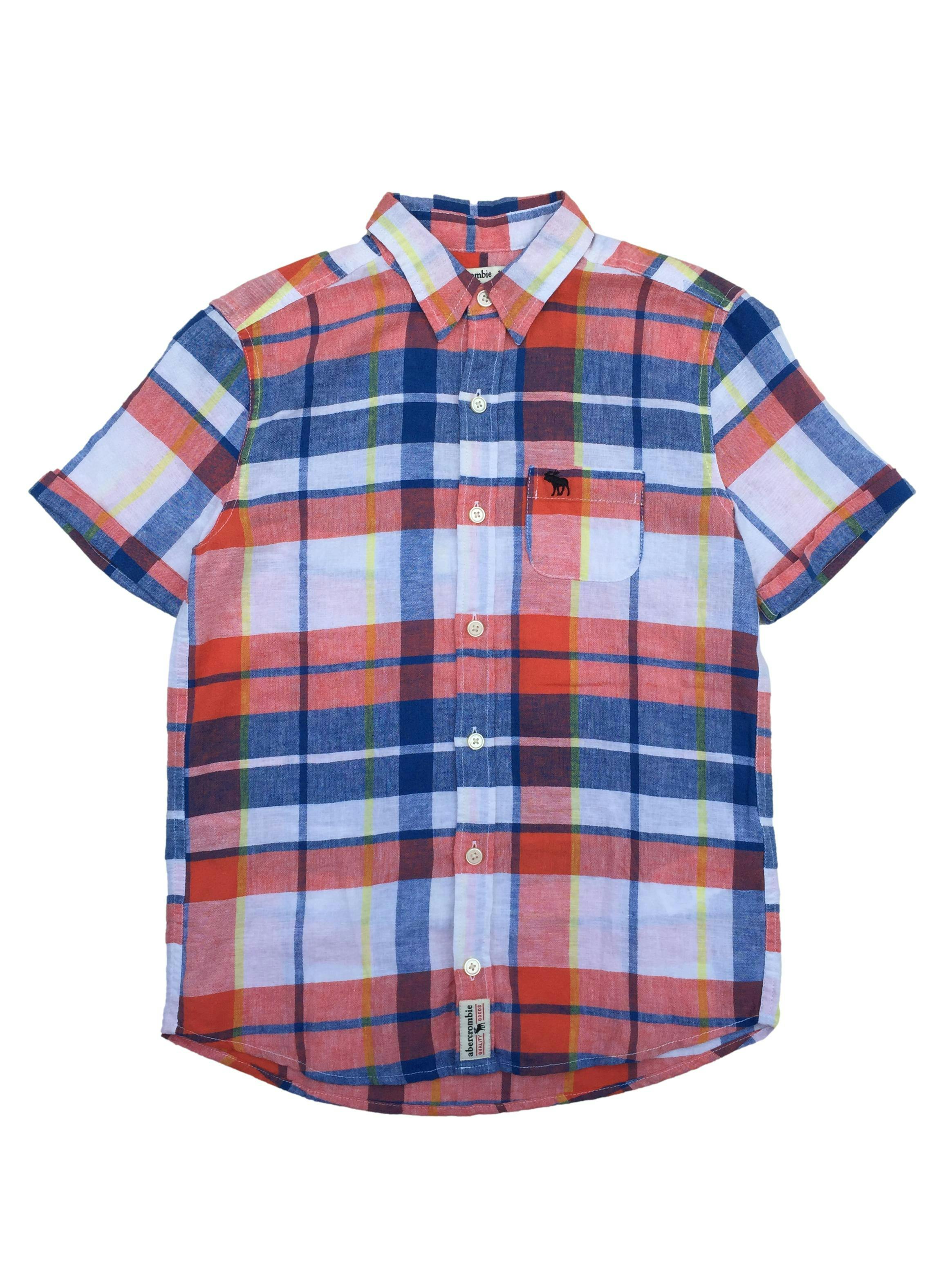 Camisa Abercrombie a cuadros anaranjados, azules y blancos, mezcla de lino y algodón.