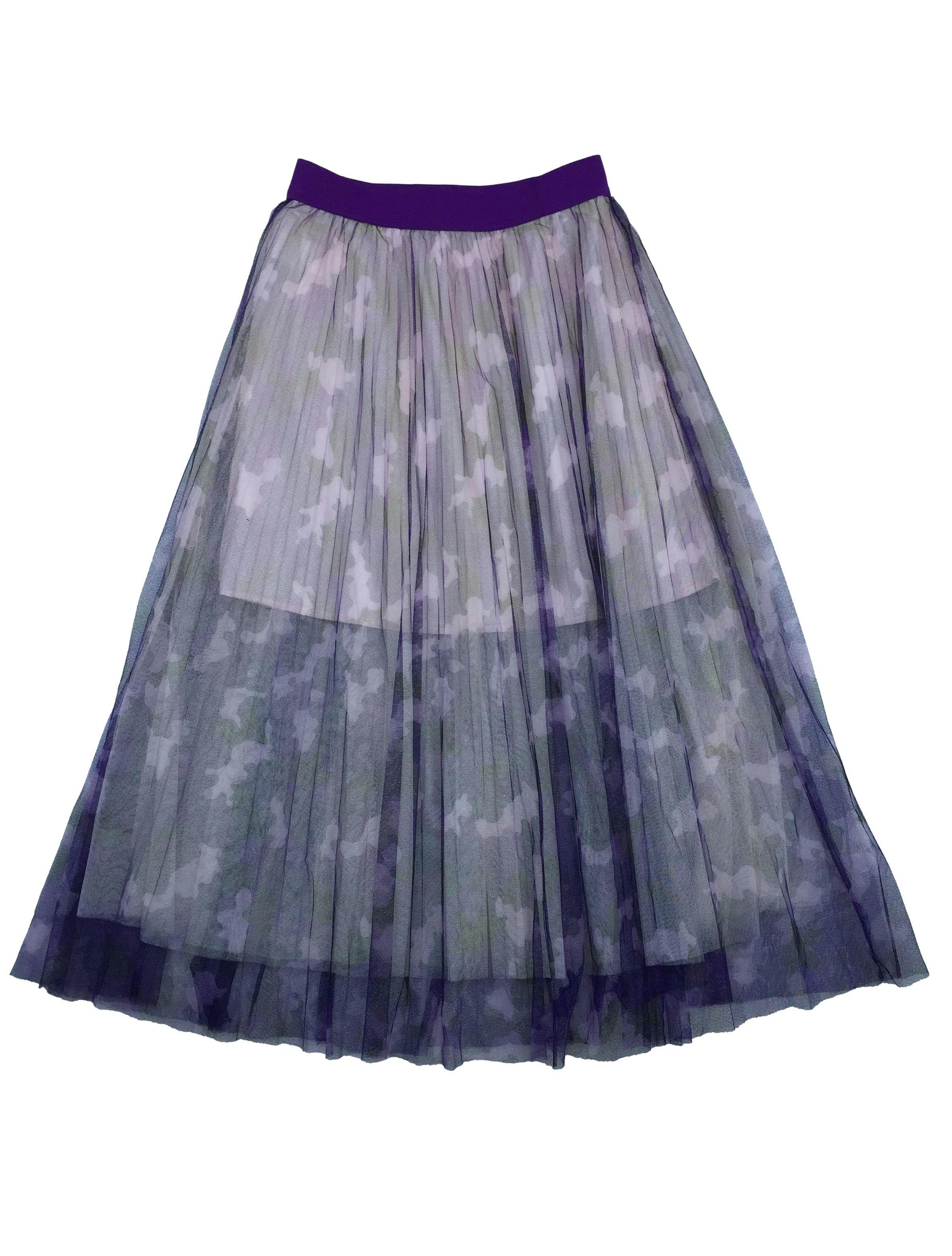Falda de mesh plisado 3 capas con forro, cintura elástica. Cintura 62cm Largo 82cm