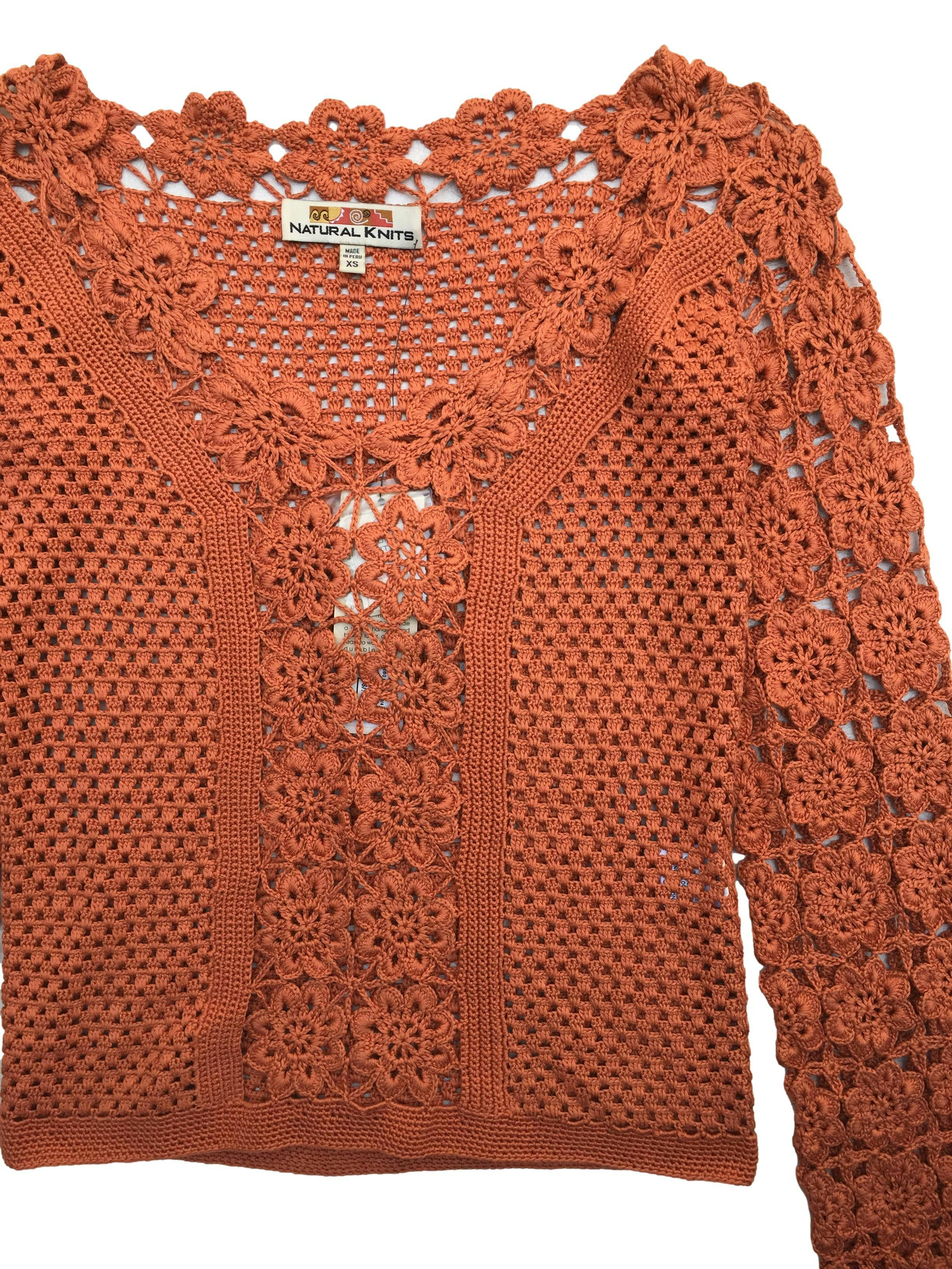 Chompa tejido crochet Natural Knits anaranjado, 100% algodón pima. Busto 85cm Largo 52cm . Nuevo con etiqueta. precio regular S/350