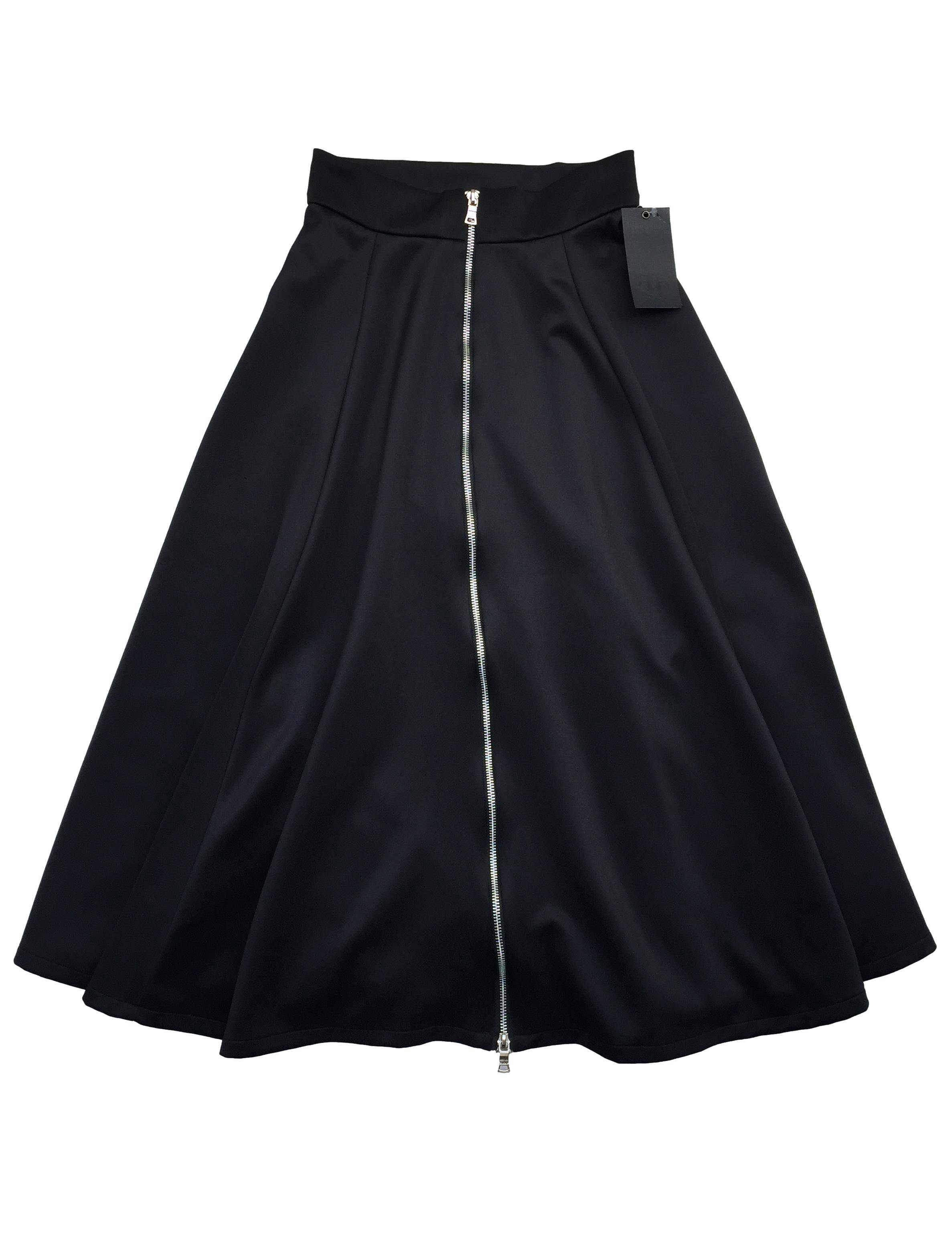 Falda H&M negra plisada con cierre y botón lateral. Cintura 65cm Largo 92cm. Nuevo con etiqueta