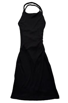 Vestido negro acanalado, tiras posteriores para anudar, stretch. Busto: 66cm (sin estirar), Largo: 98cm