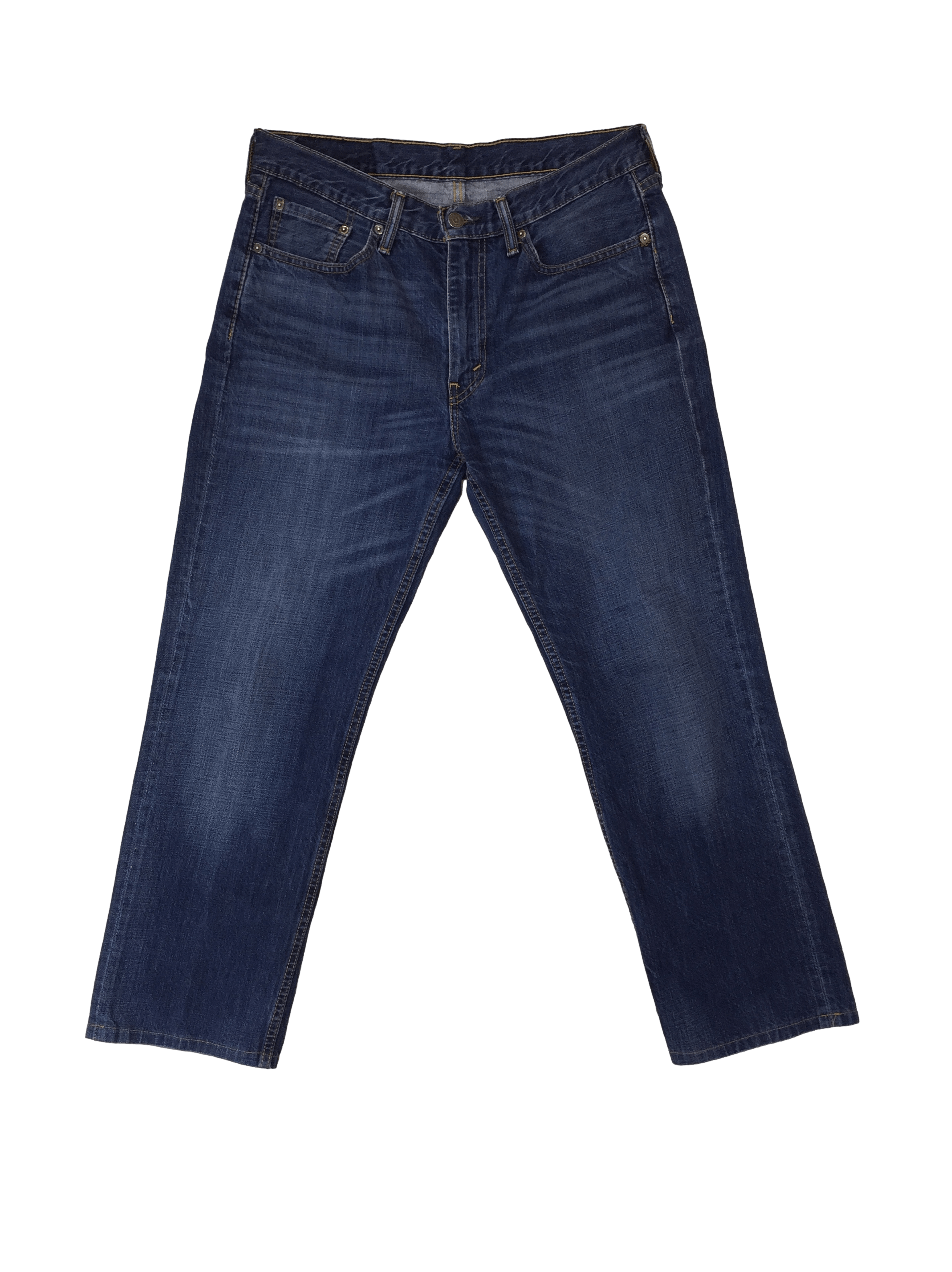 Pantalón jean clásico Levi's modelo five pocket. Cintura 84 cm, Tiro 29 cm, Largo 95 cm