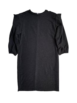 Vestido Zara, largo, negro, tela corrugada, con forro interno, mangas globo y cinturón adicional ajustable Busto 108 cm Largo 110 cm