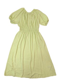 vestido midi  Y.A.S verde limón con lunares blancos, mangas anchas, elástico en la cintura, con bolsillos, cuatro cordones en la espalda para amarrar. Busto 102 cm. largo 121 cm. 