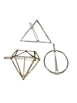 Pack de tres prendedores, diamante, círculo y triángulo.