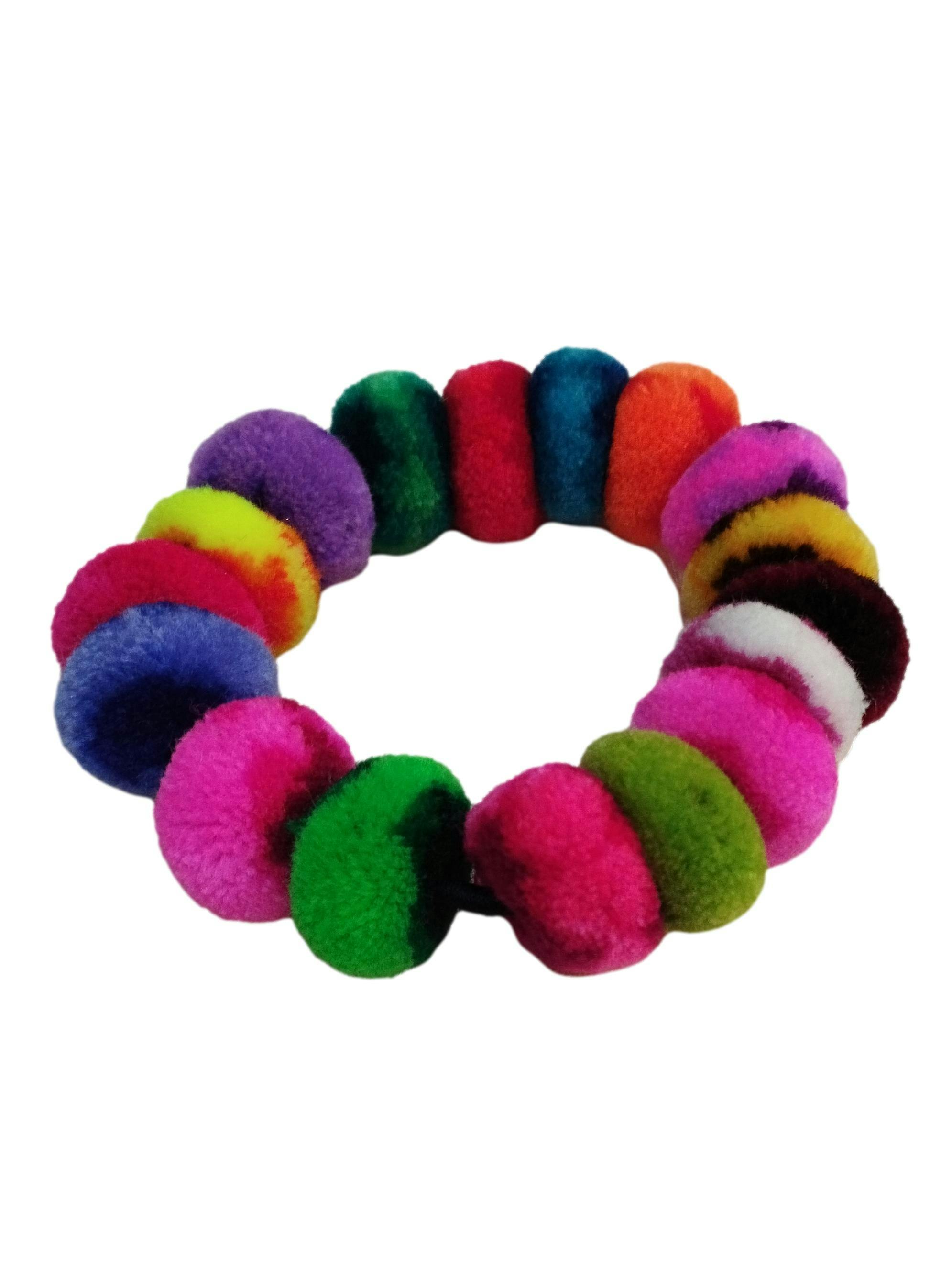 Scunchie con pompones multicolor estilo andino