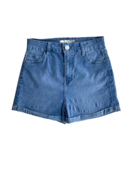 Short Sybilla de jean con tiro alto, bolsillos frontales y traseros. Cintura: 66cm, Cadera: 90cm, Tiro: 28cm, Largo: 30cm