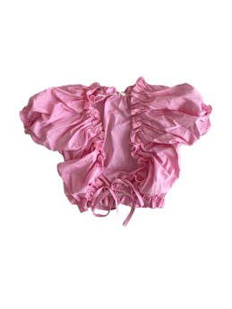 Bolero 4 EVER color rosa con mangas ligeramente abullonadas. Busto: 106 cm. Largo: 37 cm. 