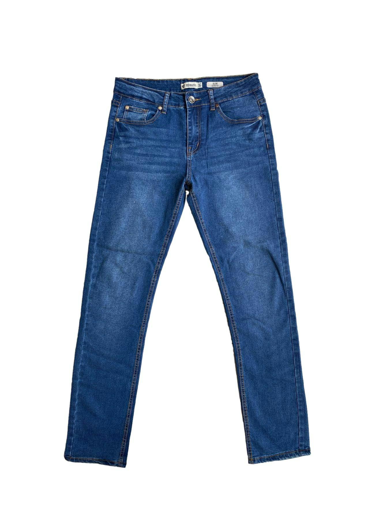 Pantalón jean Federation. Cintura: 76cm, largo: 102cm